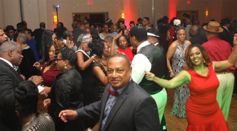 GGRBA Celebrates 15th Anniversary Of Holiday Scholarship Ball